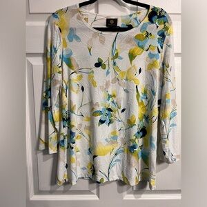 M Collection Ladies Floral Round Neck 3/4 Sleeved Multicolor Blouse Size Med